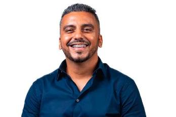 Óscar Gutiérrez, representante de Omar Torrijos, amonestado por nepotismo.
