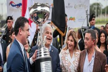 El presidente José Raúl Mulino ha asistido al Hipódromo Presidente Remón a las dos últimas versiones del Clásico Presidente.