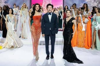 Nawat Itsaragrisil, presidente de Miss Grand International Thailandia y Miss Universo Thailand, es el encargado de la organización del Miss Universo 2025.