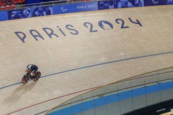 Esteban Goddard durante una práctica previo a su debut en los Juegos Paralímpicos París 2024.