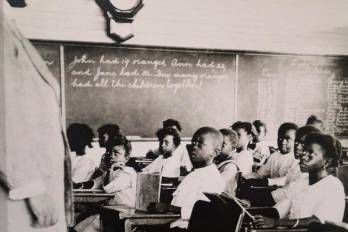 Idiomas y barreras: La educación de afrocaribeños en la encrucijada panameña