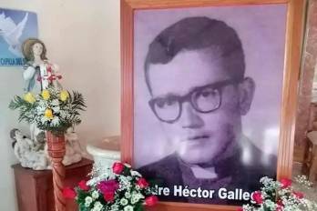 Cada 9 de junio, una romería recorre las calles del distrito de Santa Fe de Veraguas, en honor al padre Jesús Héctor Gallego.