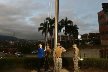La embajada señaló que este paso representa el inicio de un nuevo capítulo en las relaciones entre ambos países.