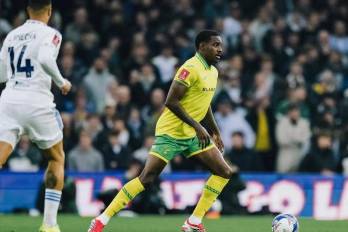 El defensor panameño, José Córdoba.