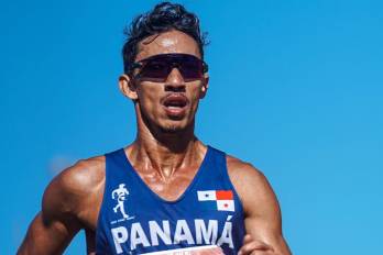 Yassir Cabrera durante la carrera.