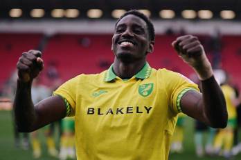 El defensor panameño, José Córdoba.