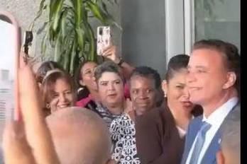 Gerardo Solís, excontralor, a su salida de la Contraloría