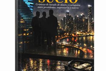 El libro ‘Dinero Sucio’ se centra en los finales de la dictadura militar y todo el periodo llamado democrático, tras la intervención militar de Estados Unidos en diciembre de 1989 hasta el presente, en 2026.