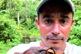 Abel Batista: científico panameño con más de 35 especies descubiertas
