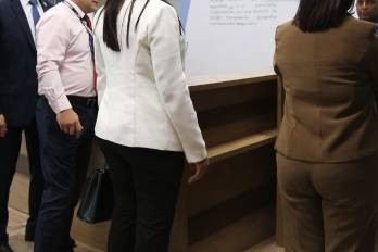 Funcionarios de la Fiscalía Anticorrupción durante su inspección en la CSS.