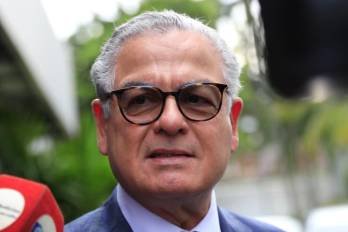 El contralor de la República, Anel “Bolo” Flores.