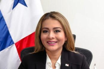 Aprehenden a Zenia Vásquez, exsecretaria general de la Contraloría
