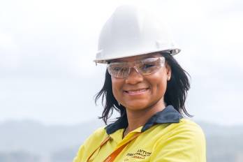 Daysa Torres, asistente de Estudios de Suelos de la provincia de Colón.