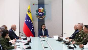 La vicepresidenta de Venezuela Delcy Rodríguez presidió ayer el consejo de defensa.