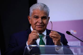 Mulino reanuda su conferencia luego de su gira por Argentina.