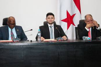 El diputado propuso que el funcionario que favorezca a familiares en el acceso a cargos públicos enfrente penas de entre tres y cinco años de prisión.