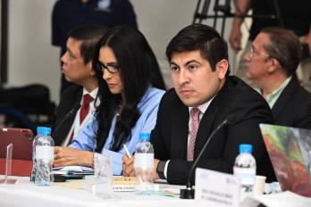 Bloise representa a la bancada de Vamos en la Comisión Nacional de Reformas Electorales.