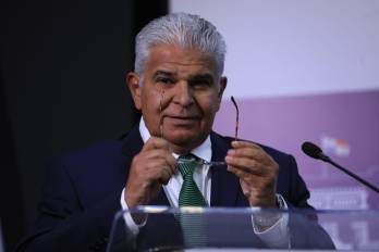 Mulino reanuda su conferencia luego de su gira por Argentina.