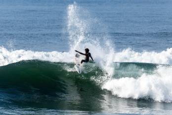 El surfista panameño Jean Carlos Gonzalez