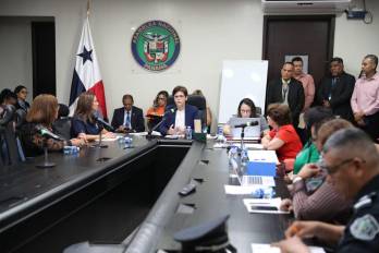 La diputada Grace Hernández adelantó que esta sería la primera de varias mesas técnicas previstas .