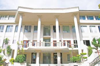 Los abogados defensores empezaron a presentar sus alegatos.