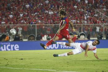 Román Torres hizo el gol de la victoria 2-1 frente a Costa Rica para clasificar a Panamá a su primera Copa Mundial de la FIFA.