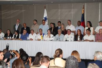 La opositora venezolana aseguró que su trabajo en esta etapa consiste en “tejer, coordinar e incorporar” actores para consolidar la transición democrática en Venezuela.