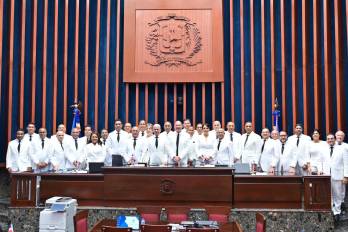 Integrantes del Congreso de República Dominicana instalado este viernes, 16 de agosto, previo a la toma de posesión en esta misma jornada del presidente del país, Luis Abinader, para su segundo y último mandato.