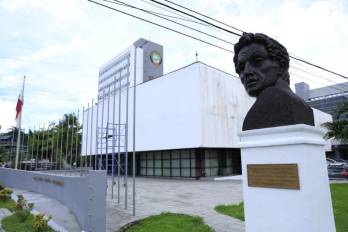 La directora de ANTAI, Sheila de Arias, aseguró que la entidad carece de competencia para investigar posibles casos de nepotismo dentro de la Asamblea Nacional.