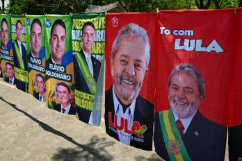 Brasil acude este domingo a las urnas en unas elecciones marcadas por la polarización y el fuerte rechazo que concentran los principales candidatos.