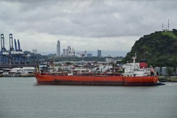 El Canal de Panamá depende del agua para su funcionamiento.