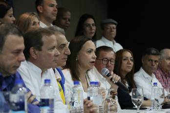 La líder opositora venezolana María Corina Machado compareció ante la prensa hoy en el Hotel Megápolis.