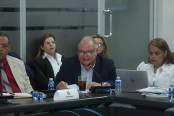 Ministro del MOP: el debate entre el ‘conflictos de interés’ y el ‘músculo’, durante la sustentación de presupuesto