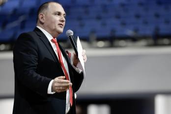 El gerente médico de la Caja Costarricense del Seguro Social (CCSS), Alexander Sánchez, habla durante el foro 'Del ebáis al futuro: Transformación de la Atención Primaria en Costa Rica' este martes, en San José.