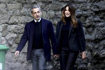 El expresidente francés Nicolas Sarkozy y su esposa Carla Bruni.