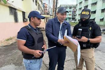 Detención por peculado a representante y tesorero en Barrio Norte.