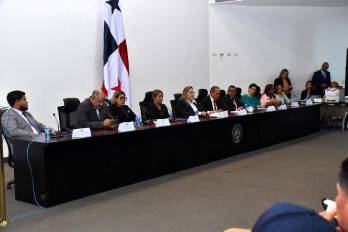 La Comisión de Asuntos Municipales inició su periodo legislativo con énfasis en la coordinación con alcaldes y representantes de corregimiento.