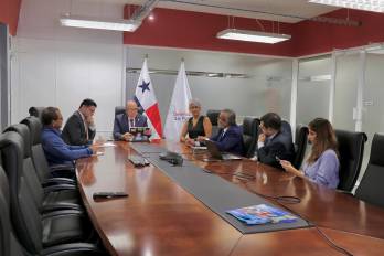 Durante la reunión, se señaló que los mensajes que actualmente se difunden a través de la pasarela tecnológica existente no siempre cumplen con los niveles de inmediatez requerida.