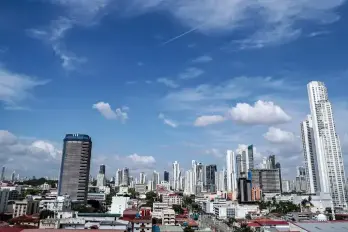 El acto protocolar incluyó la juramentación de Barría por parte del presidente saliente del gremio, Juan Arias.