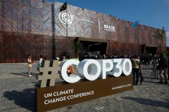 La trigésima cumbre climática de la ONU (COP30) empieza oficialmente este lunes en la ciudad de Belém, en la Amazonía brasileña, con una larga lista de tareas pendientes y la misión de poner freno a la creciente ola de negacionismo. EFE/ Antonio Lacerda