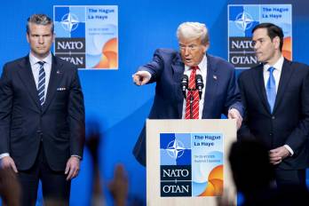 Tanto Hegseth como Trump y Rubio insisten en que los buques de la Armada estadounidense y sus auxiliares deben transitar libre y prioritariamente por el Canal de Panamá.