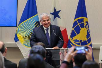 El presidente Mulino logra que inversionistas internacionales reconozcan el liderazgo de Panamá como centro logístico y energético.