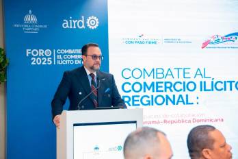 El ministro de Comercio e Industrias de Panamá, Julio Moltó, encabezó en Santo Domingo una jornada de promoción económica ante los principales empresarios de la isla.