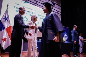 El país enfrenta un déficit aproximado de 100 controladores aéreos, necesario para alcanzar niveles óptimos de operación.