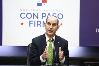El ministro de Economía y Finanzas, Felipe Chapman.