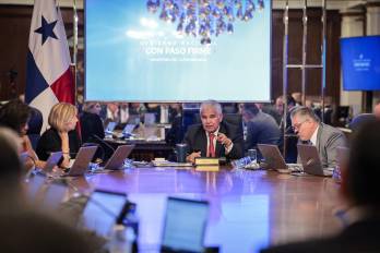 Villarreal explicó que en cada caso se seleccionó la oferta más baja entre las empresas interesadas, con el fin de garantizar un uso eficiente de los recursos.