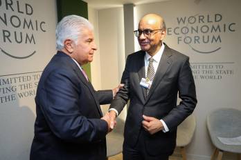 El presidente de Panamá, José Raúl Mulino, busca concretar inversiones estratégicas para el país en Davos.