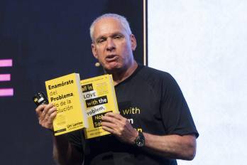 El fundador de Waze y Moovit, Uri Levine durante la quinta edición de la conferencia ConX, que reúne en Palma a profesionales internacionales especializados en innovación y tecnologías turísticas.