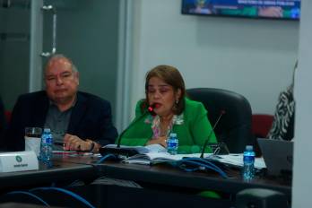 Los fondos permitirán financiar trabajos viales y atender cuentas por pagar a contratistas, según explicó José Luis Andrade.