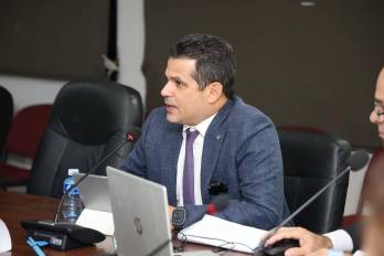 El gerente general de Tocumen, José Ruiz Blanco, durante la sustentación del presupuesto.